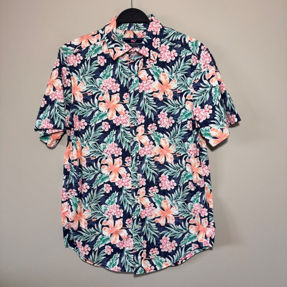 Vineyard Vines‎ Floral Print Button Down Short Sleeve Whale Shirt Size S - Picture 1 of 6